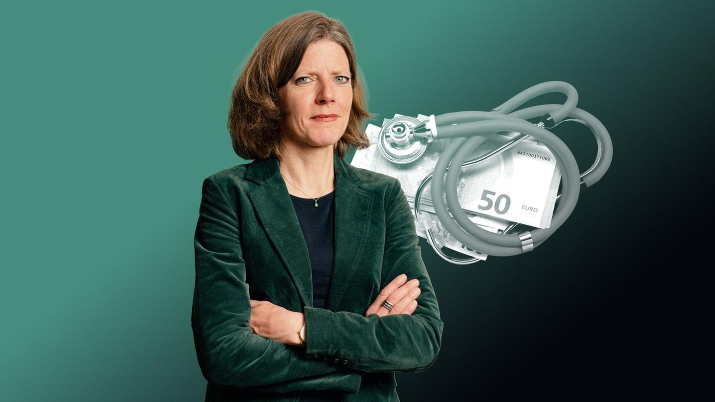 Montage zeigt Nadine Oberhuber vor Geldscheinen und einem Stethoskop
