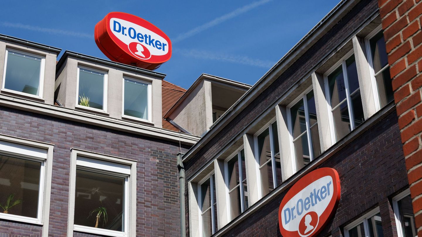 Die Nahrungsmittelunternehmen der Oetker-Gruppe mit Dr. Oetker und dem Tiefkühltortenhersteller Coppenrath & Wiese haben 2025 ih