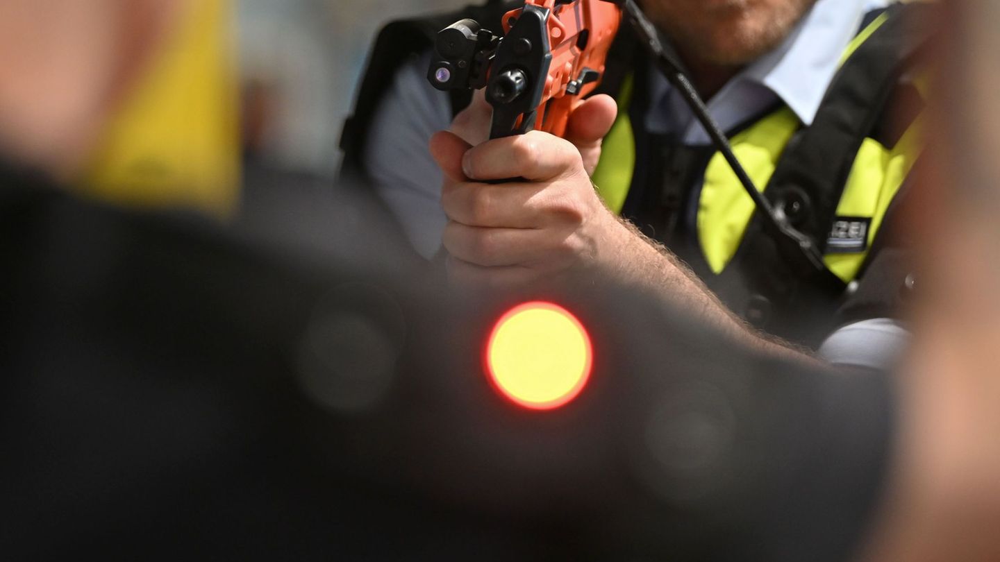 Insgesamt 180 lasergestützte Schießtrainingssysteme werden in Baden-Württemberg an die Polizeipräsidien verteilt. Foto: Katharin