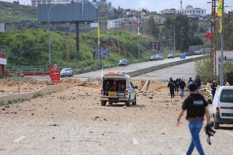 Die beschädigte Kasmijeh-Brücke im Libanon