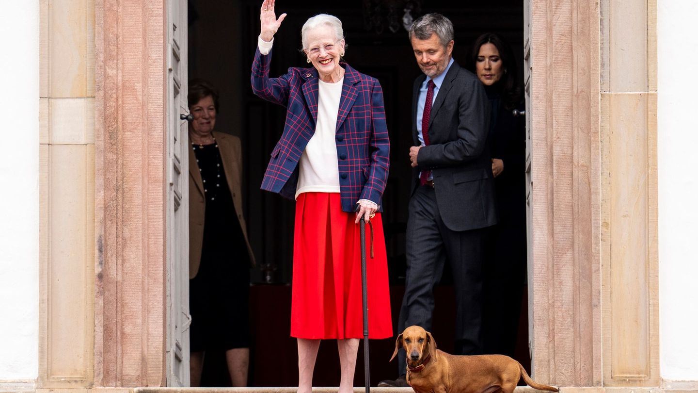 Zahlreiche Dänen gratulieren ihrer Altkönigin zum Geburtstag. Foto: Ida Marie Odgaard/Ritzau Scanpix via AP/dpa