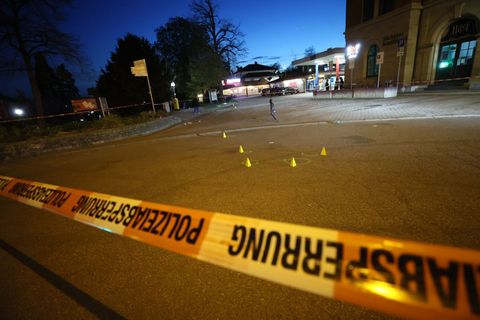 Zwei Menschen wurden leicht verletzt. Foto: Steiner/KS-Images.de /dpa