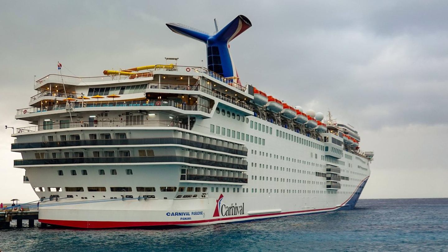 Auf einer Kreuzfahrt des Anbieters Carnival verletzte sich die 45-jährige Frau