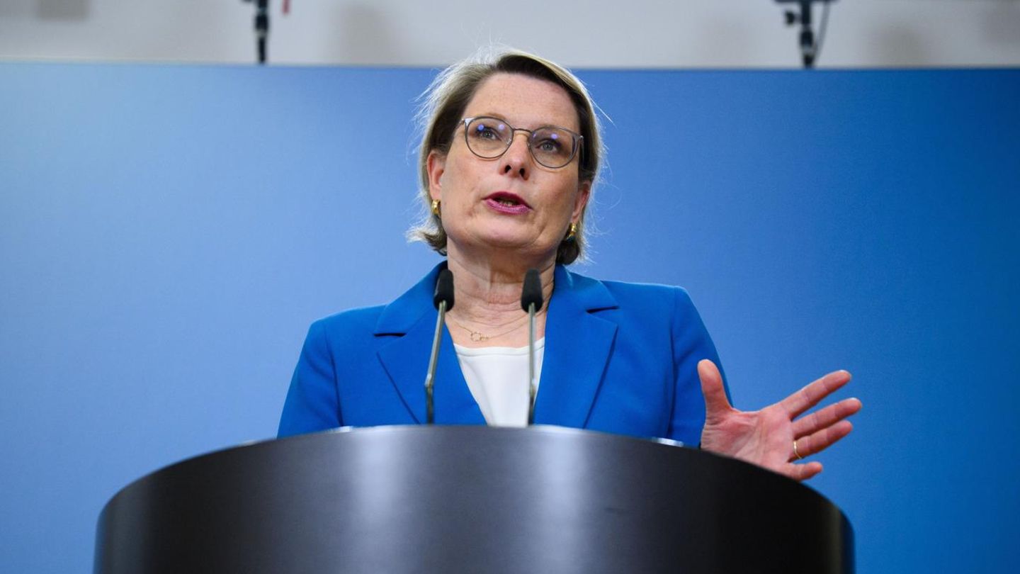 Justizministerin Stefanie Hubig stellte den Gesetzentwurf in Berlin vor