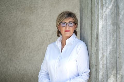 Simone Fleischmann im Portrait – sie spricht über Gewalt an Schulen