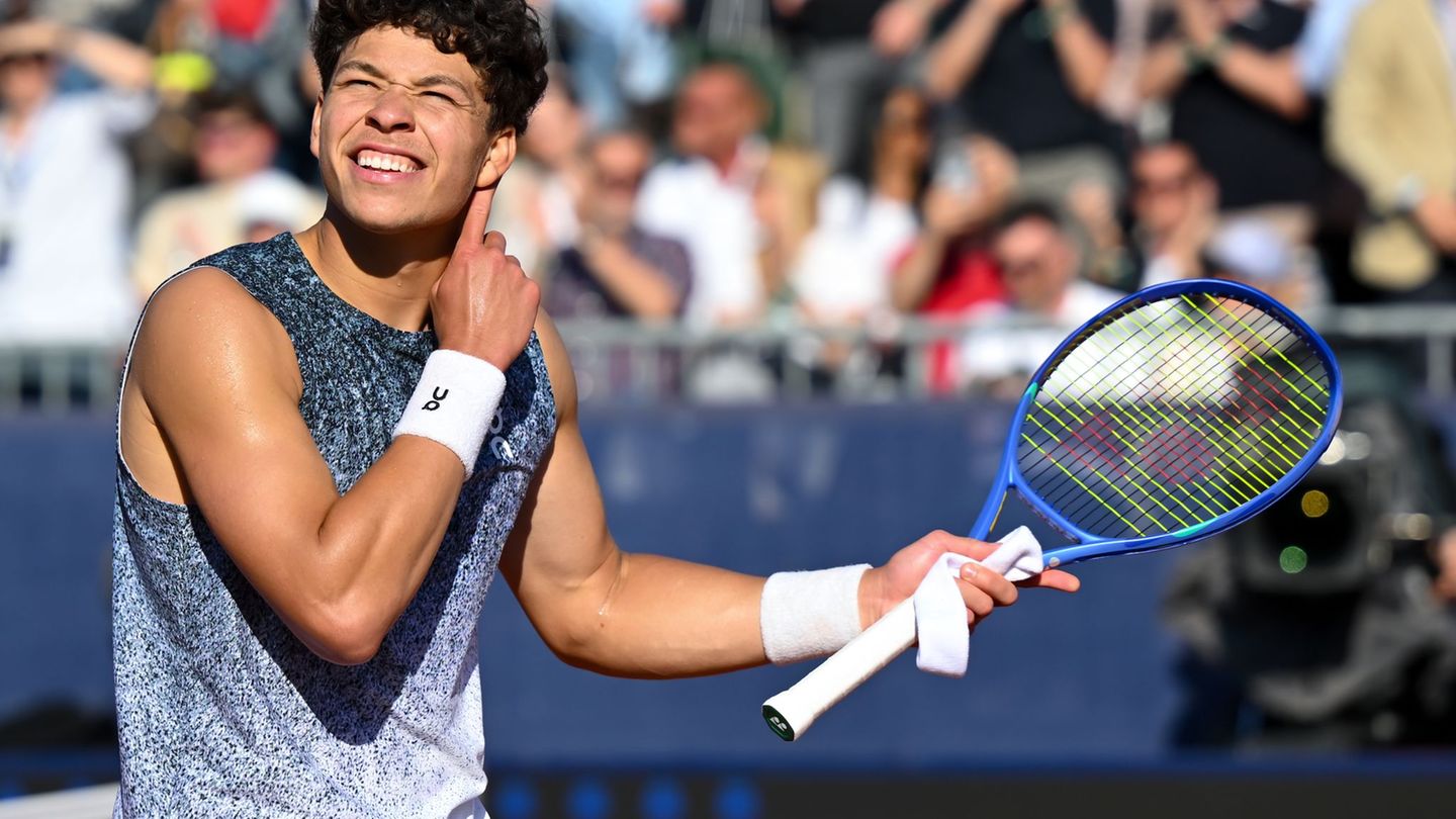 Vorjahresfinalist Ben Shelton spielt erneut um den Einzug ins Endspiel von München. Foto: Sven Hoppe/dpa