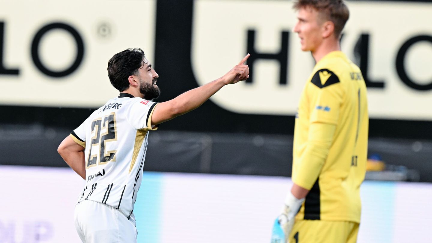 Der Karlsruher SC hat das Gastspiel in Elversberg klar verloren. Foto: Uwe Anspach/dpa