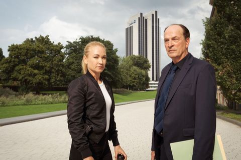 Mit ihren Alleingängen macht Sarah Kohr (Lisa Maria Potthoff) dem Staatsanwalt Anton Mehringer (Herbert Knaup) auch diesmal das Leben schwer.