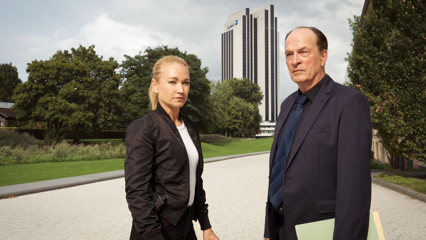 Mit ihren Alleingängen macht Sarah Kohr (Lisa Maria Potthoff) dem Staatsanwalt Anton Mehringer (Herbert Knaup) auch diesmal das Leben schwer.