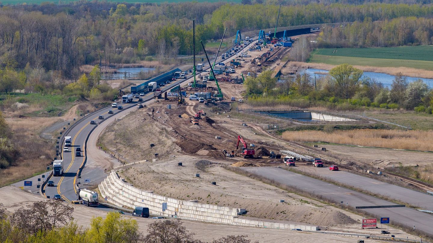 Autobahnbau: Letztes Teilstück der Autobahn 72 bekommt "Flüsterasphalt"