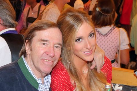 Günter Netzer: Tochter Alana freut sich über Nachwuchs.
