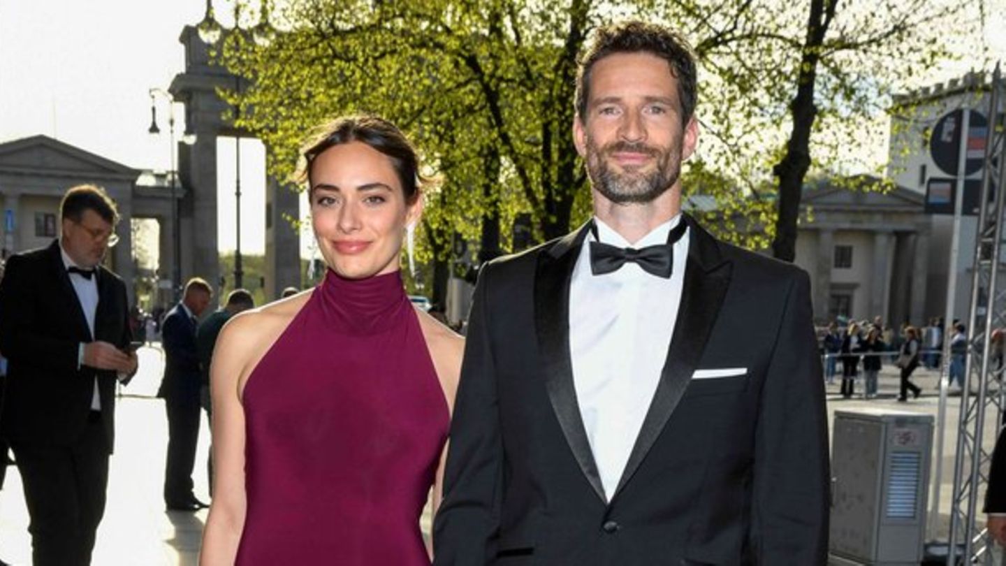 Danielle Bezaire und Arne Friedrich beim Bundespresseball.