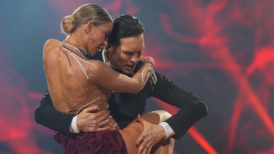 „Let’s Dance“: Anna-Carina Woitschack jubelt über Tango-Triumph