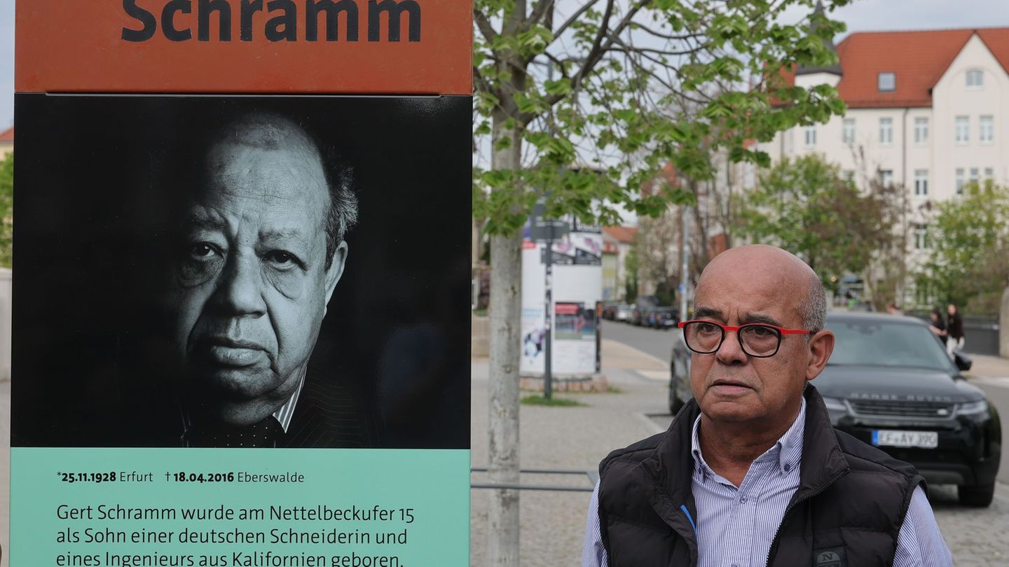 Bernd Schramm, Sohn des Buchenwald-Überlebenden Gert Schramm, reiste für die Einweihung Gedenkstele für seinen Vater aus Branden