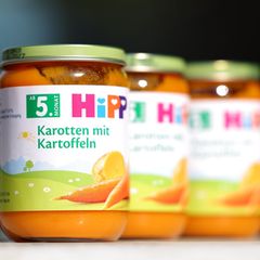 Wie viele Gläschen betroffen sein könnten, ist unbekannt. Foto: Tobias Steinmaurer/APA/dpa