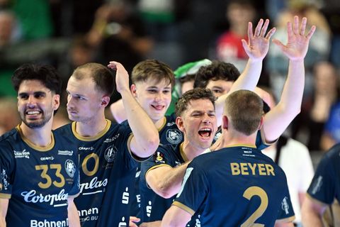 Nach dem Halbfinal-Sieg gegen den SC Magdeburg scheint für den BHC alles möglich. Foto: Federico Gambarini/dpa