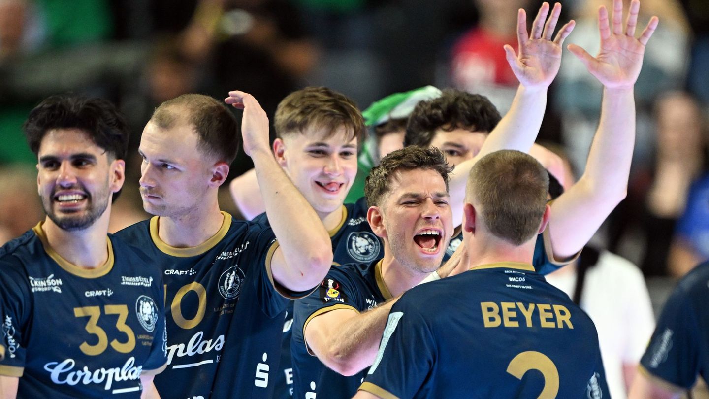 Nach dem Halbfinal-Sieg gegen den SC Magdeburg scheint für den BHC alles möglich. Foto: Federico Gambarini/dpa
