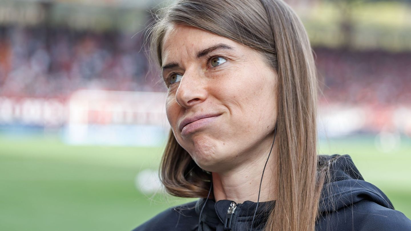 In den sozialen Medien gibt es einige sexistische Kommentare gegen Union-Trainerin Marie-Louise Eta. Foto: Andreas Gora/dpa