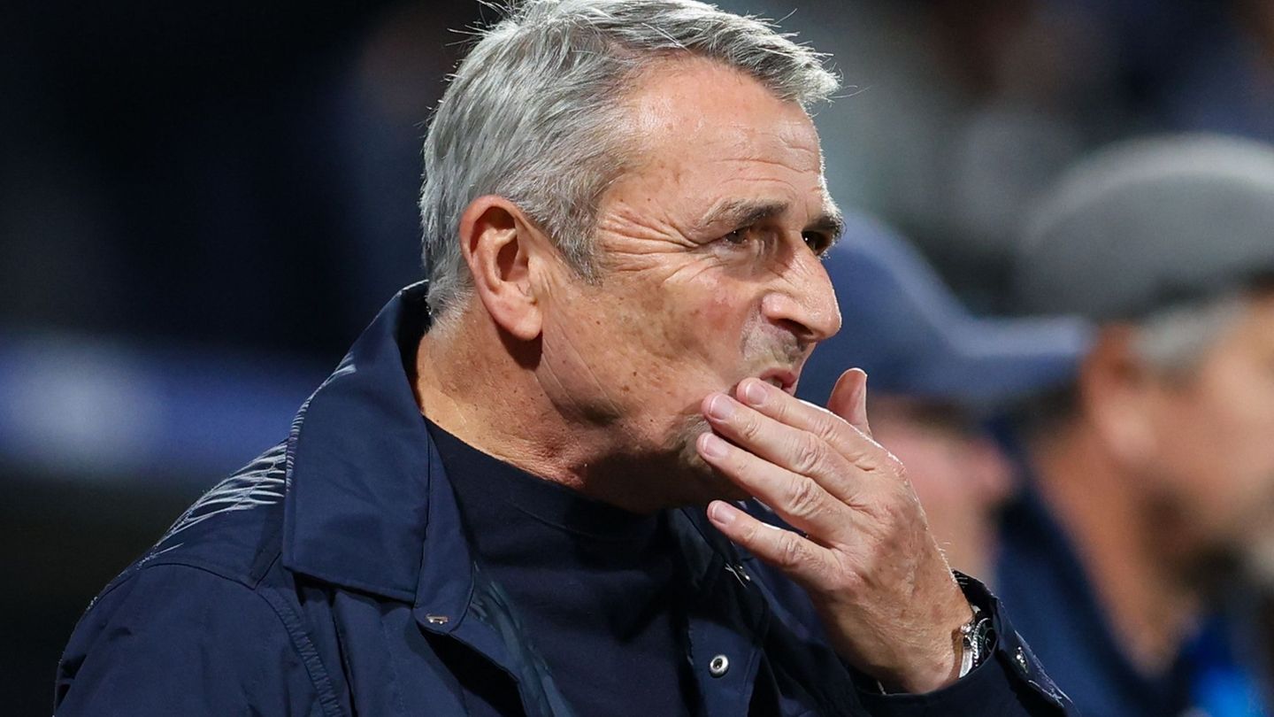 Der frühere Fortuna-Sportchef Klaus Allofs sorgt sich um seinen Heimatclub. (Archivbild) Foto: Christoph Reichwein/dpa