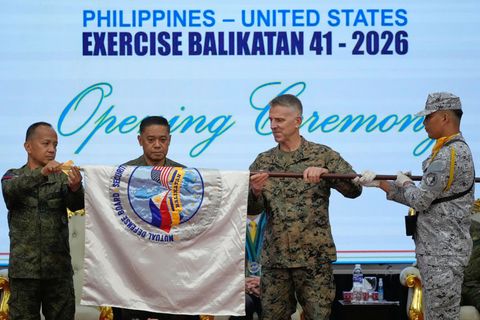 Rund 17.000 Soldaten aus sieben Ländern nehmen am diesjährigen "Balikatan"-Manöver teil. Foto: Aaron Favila/AP/dpa