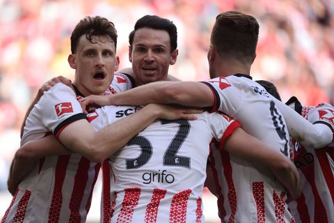 Der SC Freiburg bleibt erfolgreich im Liga-Alltag. Foto: Philipp von Ditfurth/dpa