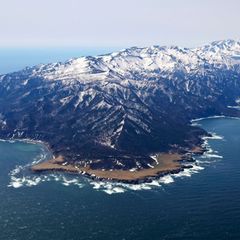 Das Erdbebenzentrum lag im Meer in rund 35 Kilometer Tiefe, an der Ostküste Japans. (Archivbild) Foto: -/Kyodo News/AP/dpa