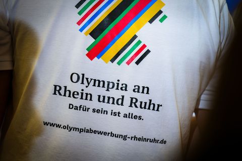 16 von 17 Städten in NRW stimmten für eine Olympia-Bewerbung von Rhein und Ruhr. Foto: Christoph Reichwein/dpa