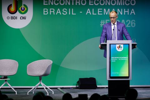 Bundeskanzler Friedrich Merz wirbt auf der Hannover Messe für engere Wirtschaftsbeziehungen mit Brasilien. Foto: Michael Matthey