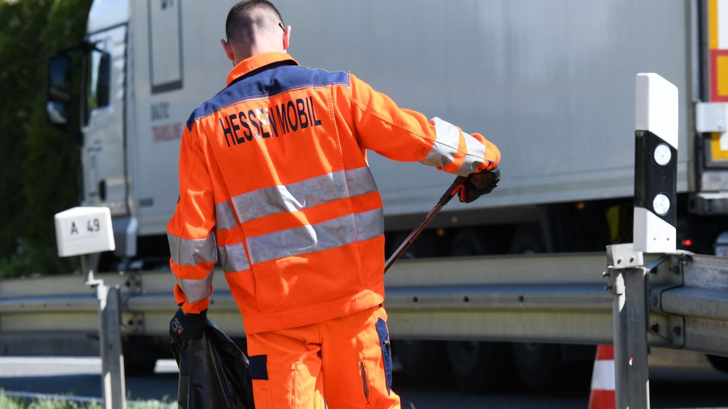 Frühjahr: Grundreinigung und Mäharbeiten an Hessens Straßen starten