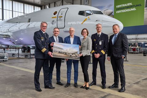 Der neue U-Boot-Jäger der Marine ist das größte Kampfflugzeug der Bundeswehr. Foto: Georg Wendt/dpa