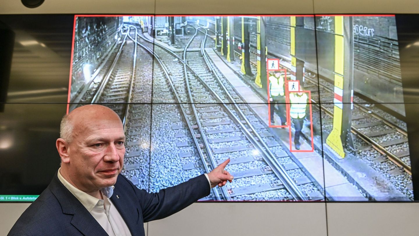 Berliner Nahverkehr: Weniger Straftaten im Nahverkehr - Einige Delikte nehmen zu