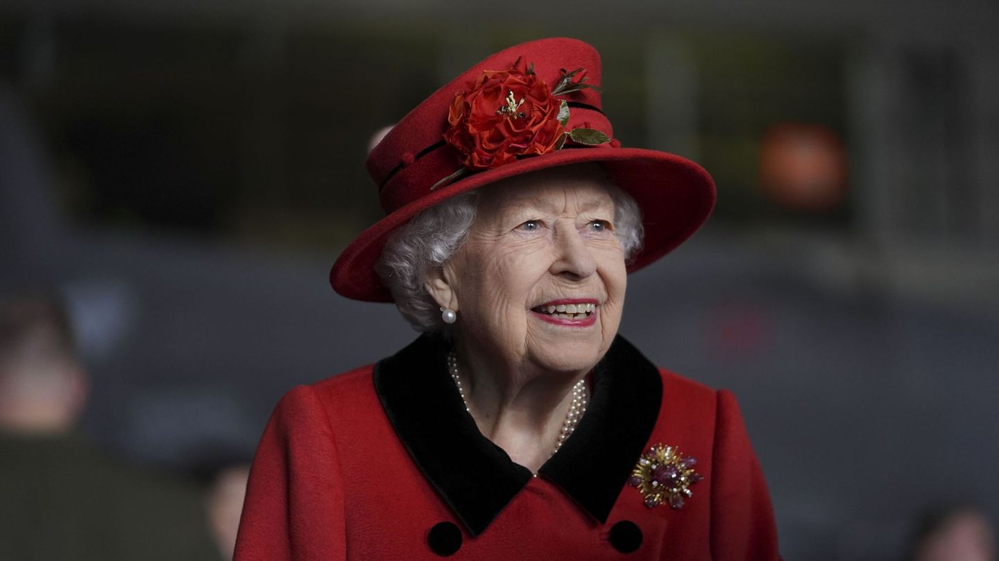 Die verstorbene britische Queen war für viele Künstler ein beliebtes Motiv. (Archivbild) Foto: Steve Parsons/PA Wire/dpa