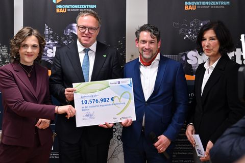 Das Bauen der Zukunft soll in einem neuen Zentrum in Weimar erforscht werden. Foto: Martin Schutt/dpa