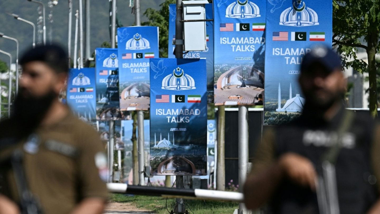 US-Delegation bricht zu Iran-Gesprächen nach Pakistan auf - Teilnahme Teherans unklar