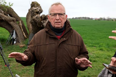 Till Backhaus (SPD), Umweltminister des Landes Mecklenburg-Vorpommern, hat sich in der Nacht mit Experten der Fischereiaufsicht