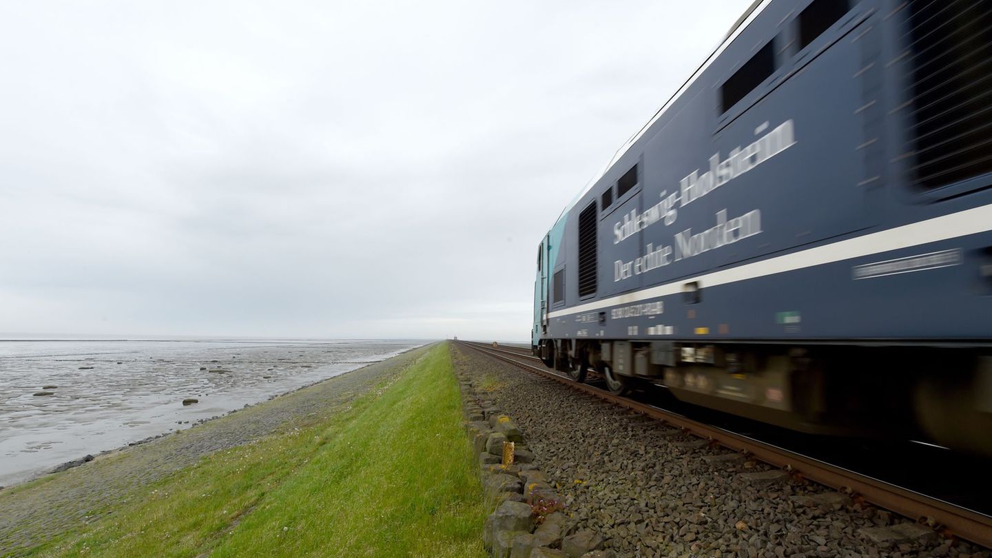 Bahnstrecke Hamburg-Sylt: Treffen auf Sylt: Ministerpräsident und DB-Chefin erwartet