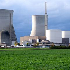 In Deutschland wurden alle Atomkraftwerke abgeschaltet. Dieses hier stand in Bayern. (Archivbild) Foto: Sven Hoppe/dpa