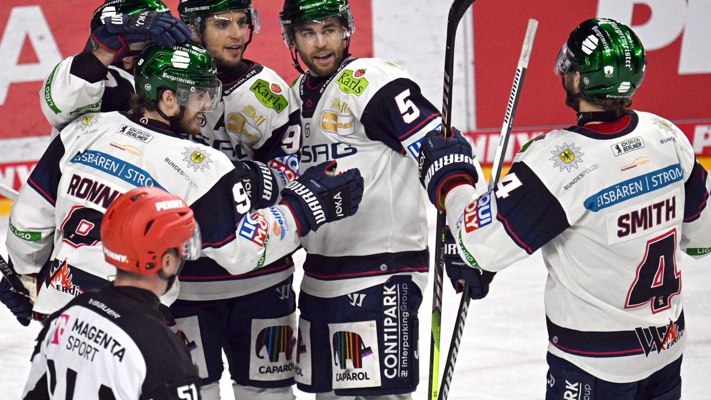 Die Eisbären Berlin stehen erneut im Finale der DEL. Foto: Federico Gambarini/dpa