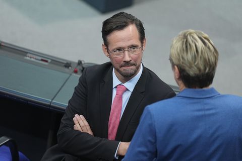 Hält bei der Entlastungsprämie ein "gewisses Maß an Flexibilität" für wichtig: Dirk Wiese. (Archivbild) Foto: Michael Kappeler/d