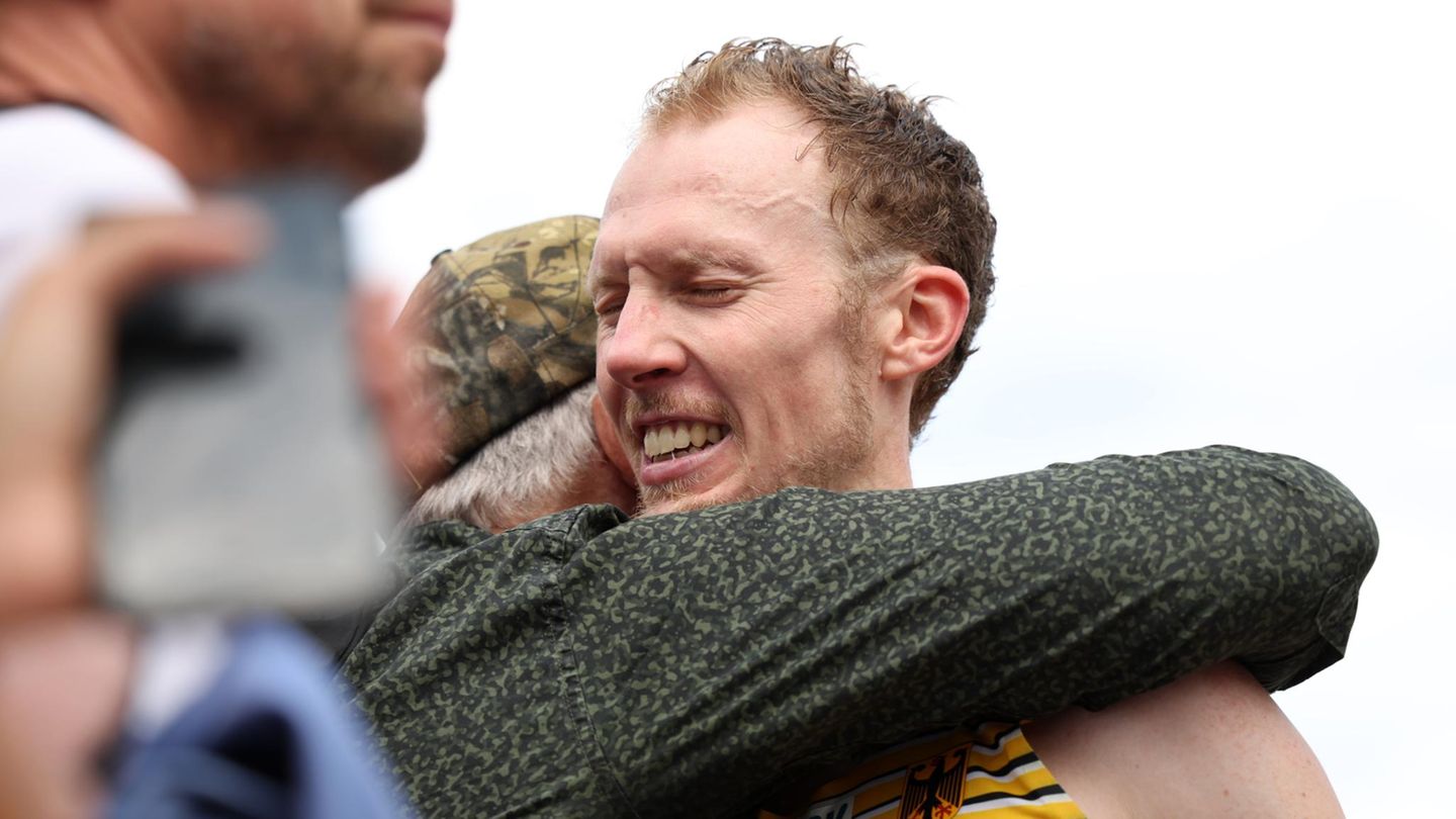 Boston Marathon: „Haben dich unendlich lieb“: Ringer nach Tod seiner Tochter mit starkem Comeback