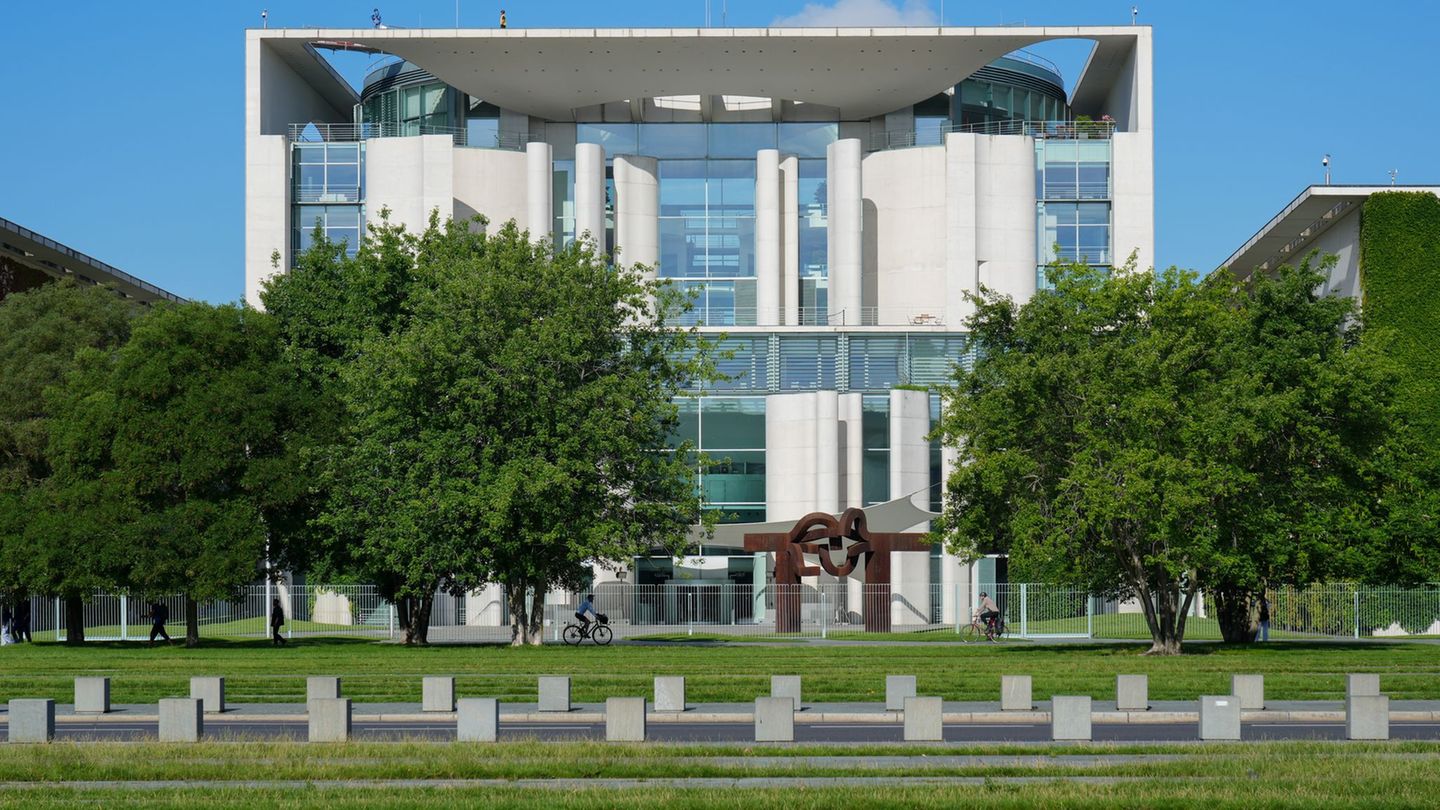 Das Kanzleramt ist federführend bei den Sitzungen des Nationalen Sicherheitsrats. (Archivbild) Foto: Soeren Stache/dpa