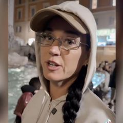 Katy Perry am Trevi-Brunnen in Rom.