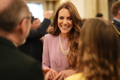 Prinzessin Kate ehrte die Queen mit einem besonderen Schmuckstück