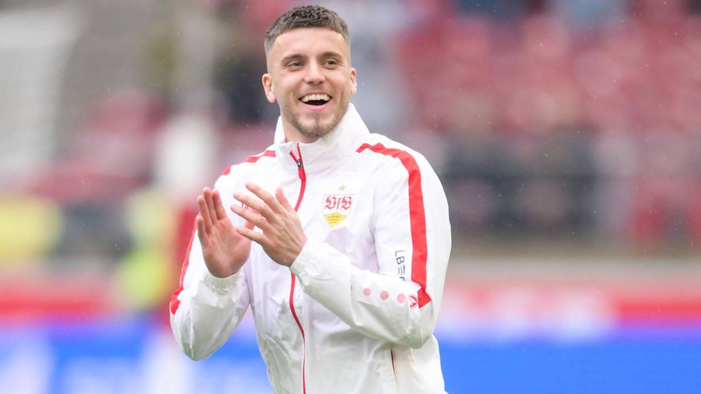 Ermedin Demirovic: Bundesliga-Stürmer macht Versprechen wahr und spendiert den Fans Freibier