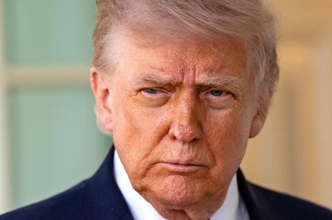 „Bitte tut ihnen nichts an! Das wäre ein sehr guter Start für die Verhandlungen!“, schreibt Donald Trump in einem Truth-Post