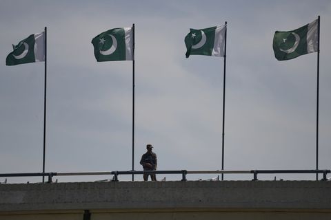 Pakistan gilt als zentraler Vermittler zwischen dem Iran und den USA. (Symbolbild) Foto: M. A. Sheikh/AP/dpa