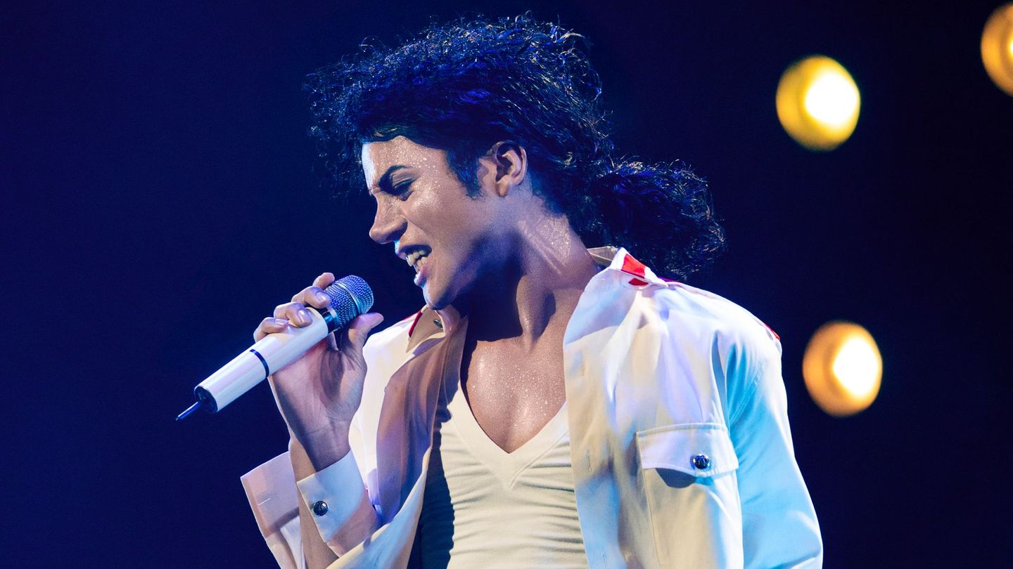 Die vielleicht schwierigste Biopic-Aufgabe, die man sich vorstellen kann: "Michael" würdigt den 2009 verstorbenen "King of Pop" Michael Jackson.