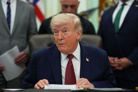 US-Präsident Donald Trump hat angekündigt, die Waffenruhe im Krieg mit dem Iran zu verlängern. Foto: Julia Demaree Nikhinson/AP/