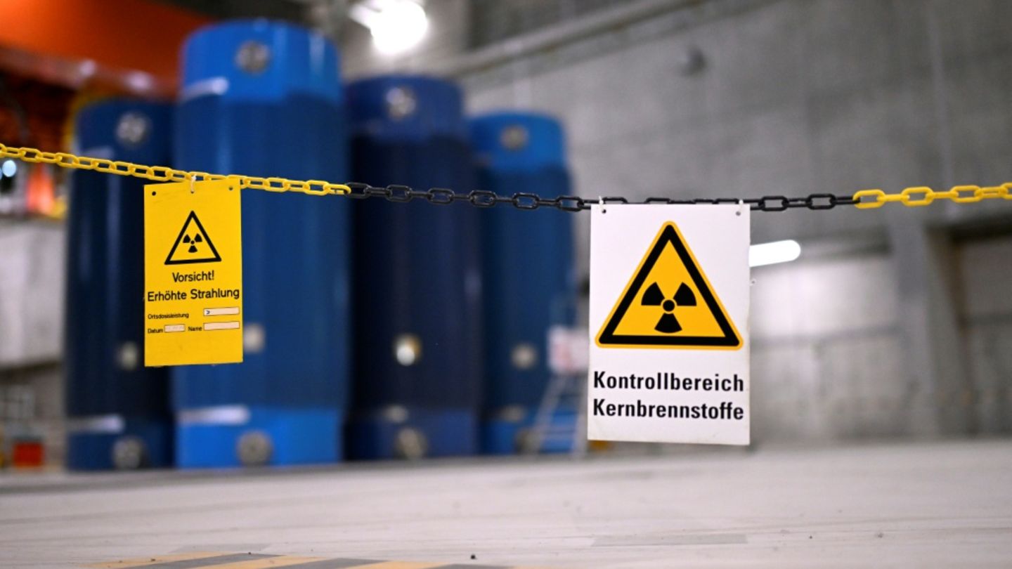 Castorbehälter in Zwischenlager Ahaus