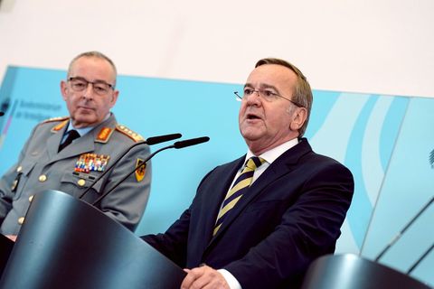 Verteidigungsminister stellt deutsche Militärstrategie vor Foto: Kay Nietfeld/dpa